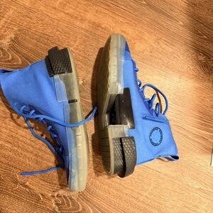 Converse Vibrant Blue High-Tops